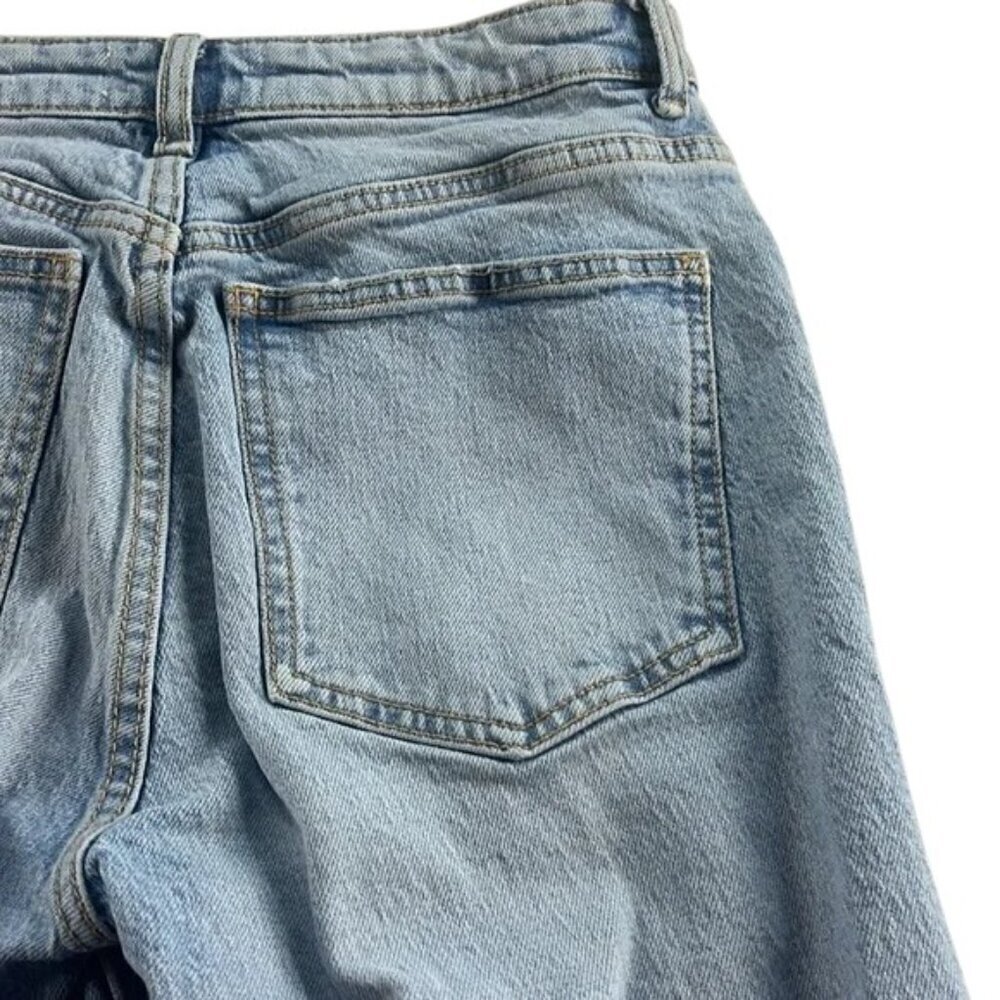 Zara High Rise Distressed Jeans Size 4 - Picture 3 of 13